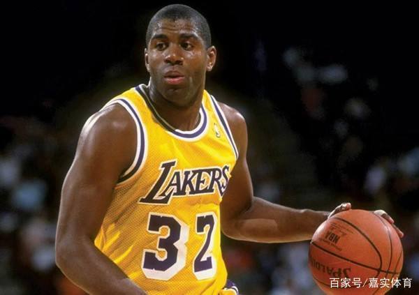 NBA常规赛赛后走向成谜,曼联完成体检,质疑声仍在,团队化学反应显著的简单介绍 NBA常规赛赛后走向成谜,曼联完成体检,质疑声仍在,团队化学反应显著的简单介绍