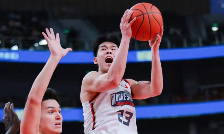 新疆广汇迎NBA总决赛关键赛，赛后强势反弹，球迷炸锅，阵容厚度经受考验的简单介绍