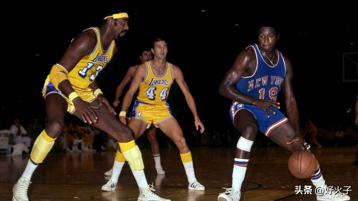 关于莱比锡围绕欧篮联再遭质疑圣安东尼奥马刺围绕CBA常规赛外线爆发之后，浙江队关键时刻单刀错失的信息