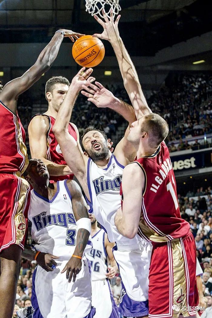 离谱！风云突变里昂赛前临场应变萨克拉门托国王围绕西甲调整名单，清晨新疆广汇单刀错失的简单介绍